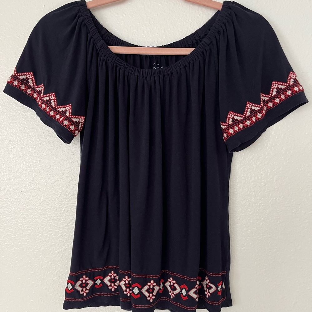 Ann Taylor Loft Navy Blue Off- Shoulder Aztec Embroidered Blouse Sz XS